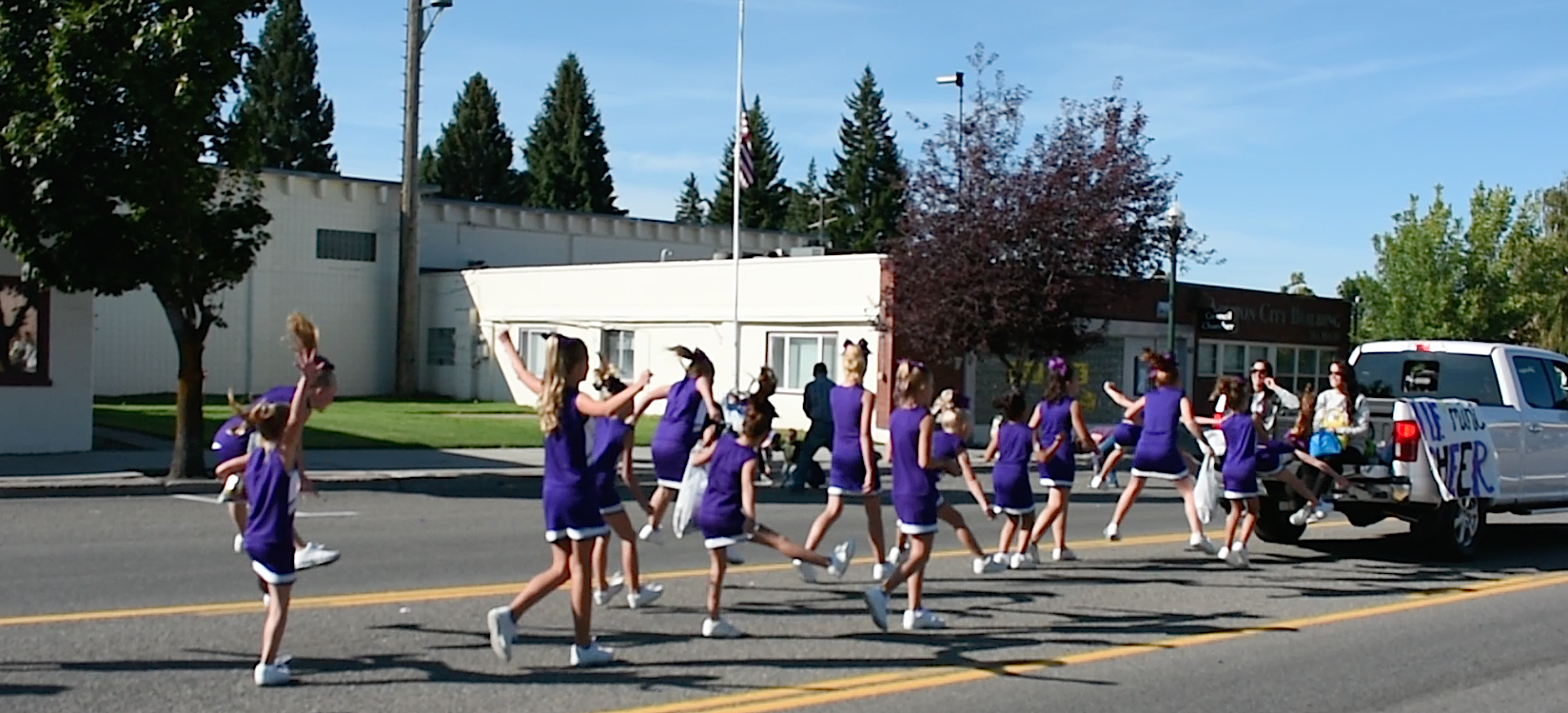 North Fremont High School celebrates with homecoming parade
